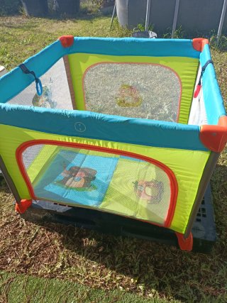 Parque cuna Mini House