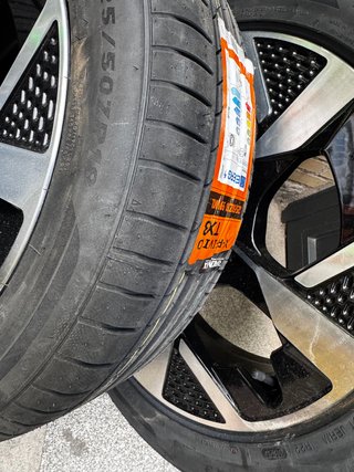 Llantas 18 Mini 2025