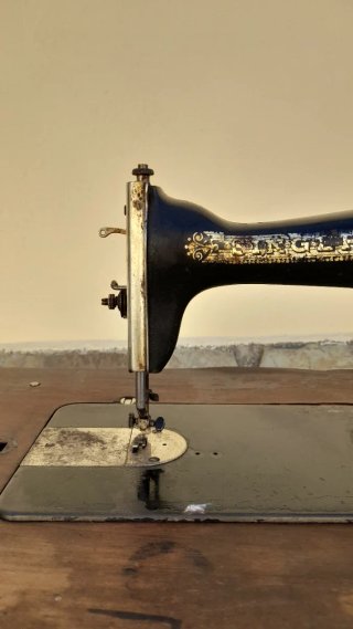 Máquina de coser Singer antigua