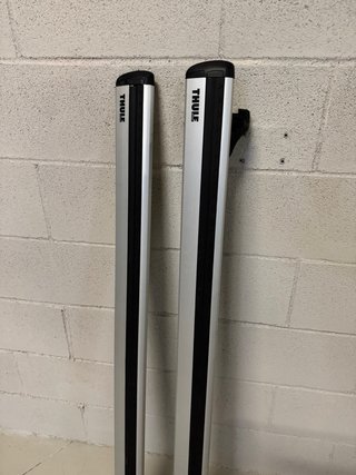 Thule WingBar Evo 135 + pies Audi Q3 llave