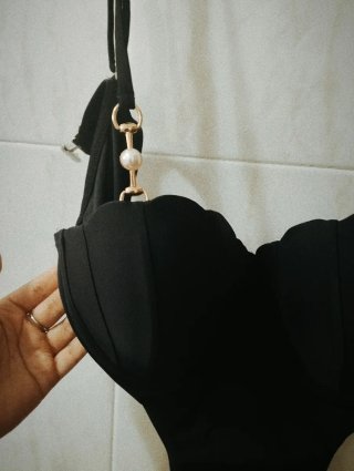 Trikini negro
