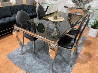 MESA + SILLAS