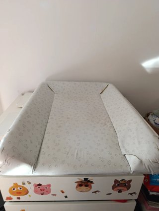 Cambiador bebé para cómoda