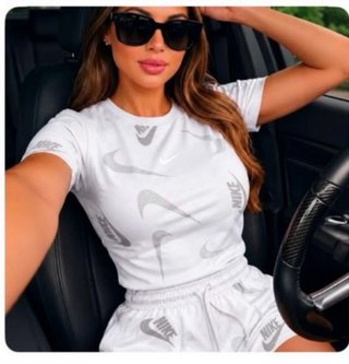 Conjunto Nike Blanco Talla L