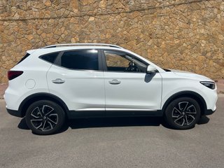 MG ZS Luxury