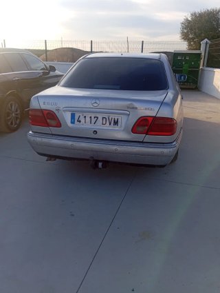 Mercedes-Benz Clase E 1999