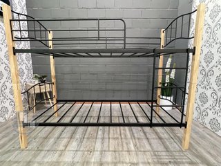 Litera Doble Cama de Madera y Metal 90x190cm