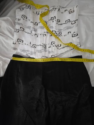 Conjunto corpiño y falda fiesta