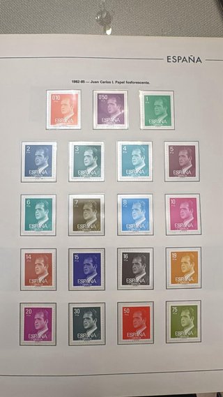 Colección de más de 1000 sellos antiguos de España