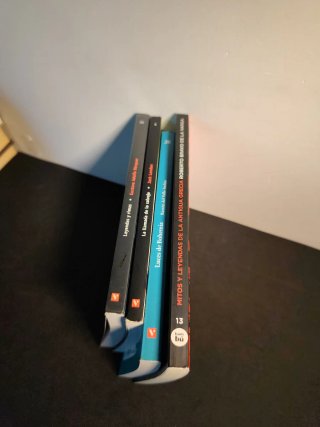 Libros escolares de lectura.