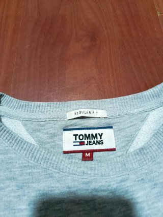 Sudadera Tommy Jeans Gris