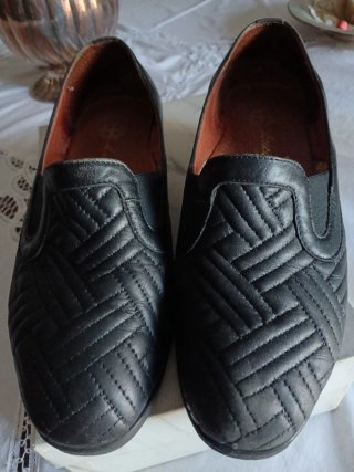 Scarpe comode nere