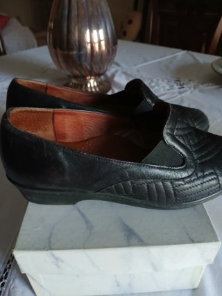 Scarpe comode nere