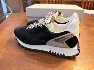 Zapatillas RUN OF Negras Talla 42 Nuevas