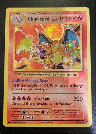 Mistery Box - Pokémon: Charizard 11/108 XY