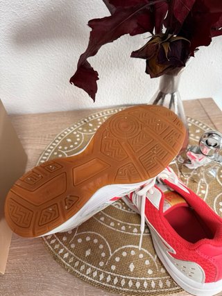 Zapatillas Asics Blancas y Rosa