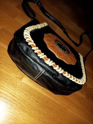 Bolso piel sintetica. POR ENVÍO