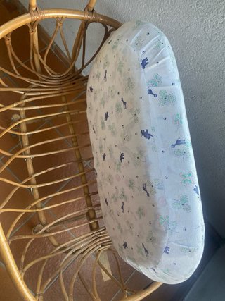 Cuna de mimbre para bebé
