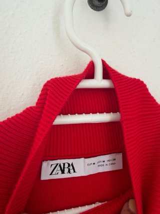 Vestido Zara Rojo Cuello Alto Nuevo