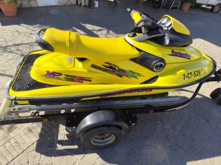 Moto Acuática Bombardier Sea-Doo XP Amarilla