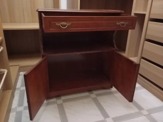 Mueble TV madera con ruedas