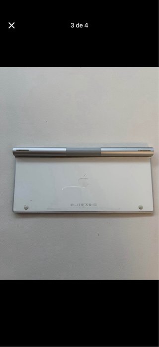 Teclado Apple Prateado e Branco