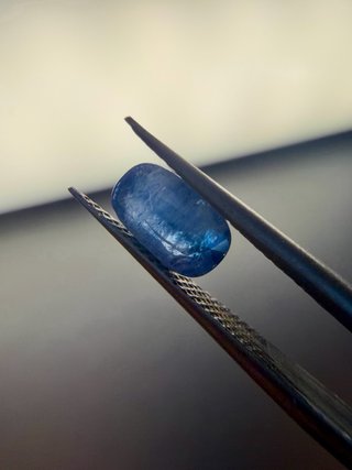 Zafiro Natural 1.33 ct Azul Profundo Certificado