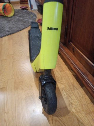 Patinete eléctrico Idogear con problemas de carga