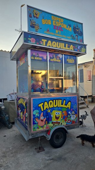Taquilla de feria Bob Esponja y Toy Story