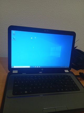 Ordenador HP Gris Plata Windows 10