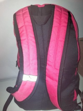 Mochila Puma Rosa y Negra