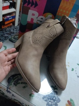 Botines Refresh Beige Talla 40