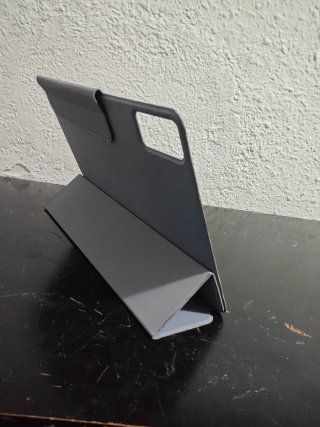 Funda gris para tablet