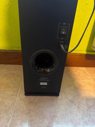 Torre altavoz Energy Sistem negra, precio negocine