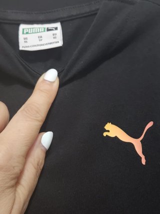 Camiseta Puma Original Negra. Talla XS