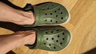 Crocs verdes sin estrenar Talla 42