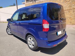 Ford Tourneo Courier Ecoboost