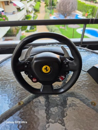 Volante Thrustmaster T80 Ferrari 488 GTB