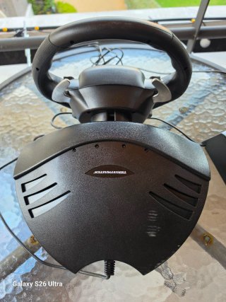 Volante Thrustmaster T80 Ferrari 488 GTB