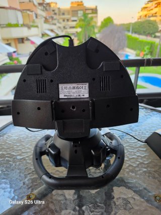 Volante Thrustmaster T80 Ferrari 488 GTB
