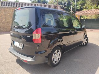 Ford Tourneo Courier Ecoboost