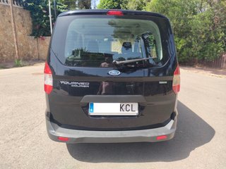 Ford Tourneo Courier Ecoboost