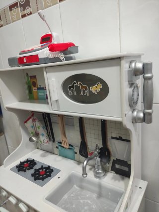 Cocinita de madera para jugar