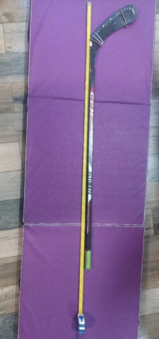 Palo Hockey CCM ultimate Madera YTH/JR