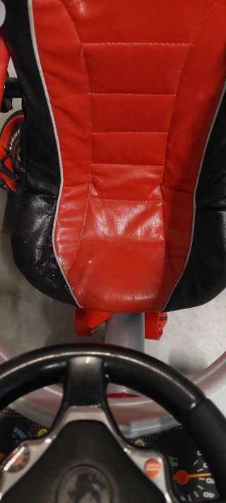 Triciclo Ferrari Rojo y Gris