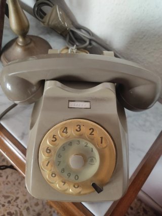 Teléfono antiguo Siemens gris