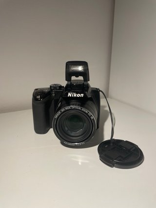 Cámara Nikon Coolpix P100 Negra