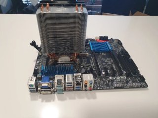 Placa base, CPU, Memoria y Refrigeración