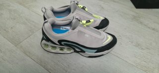 Zapatillas Nike Air Max DN grises y verdes