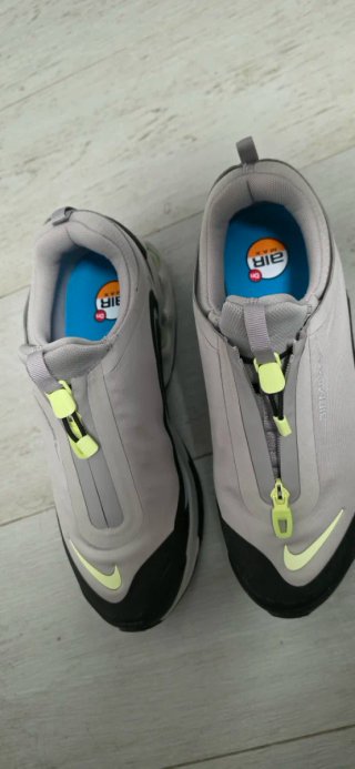 Zapatillas Nike Air Max DN grises y verdes